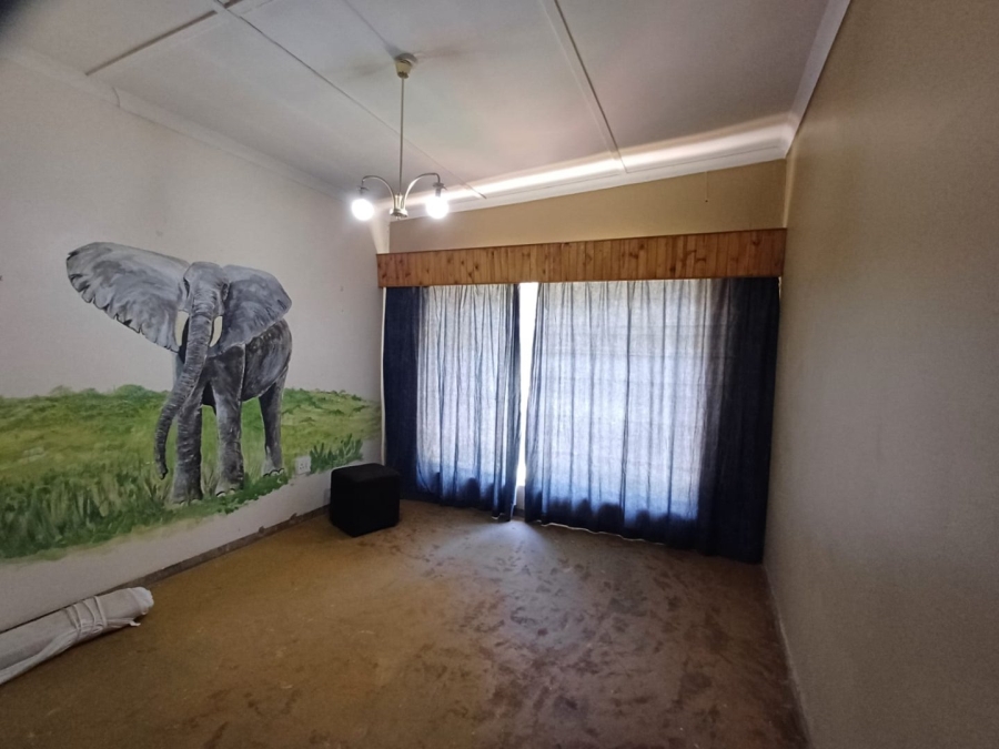 5 Bedroom Property for Sale in Wolmaransstad North West